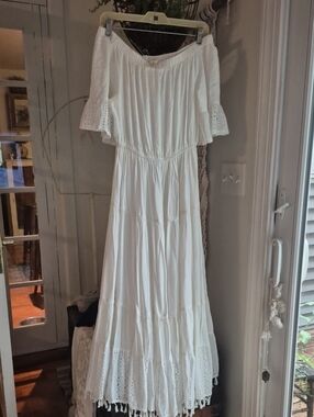 Solitaire White Eyelet Off-Shoulder Maxi Dress